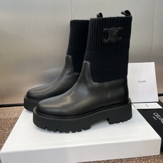 CELINE 秋冬新款毛线筒机车女短靴 瑟琳字母logo厚底低跟圆头骑士登山靴材质:鞋面定制进口小牛皮+ CELINE 秋冬新款毛线筒机车女短靴 瑟琳字母logo厚底低跟圆头骑士登山靴材质:鞋面定制进口小牛皮+