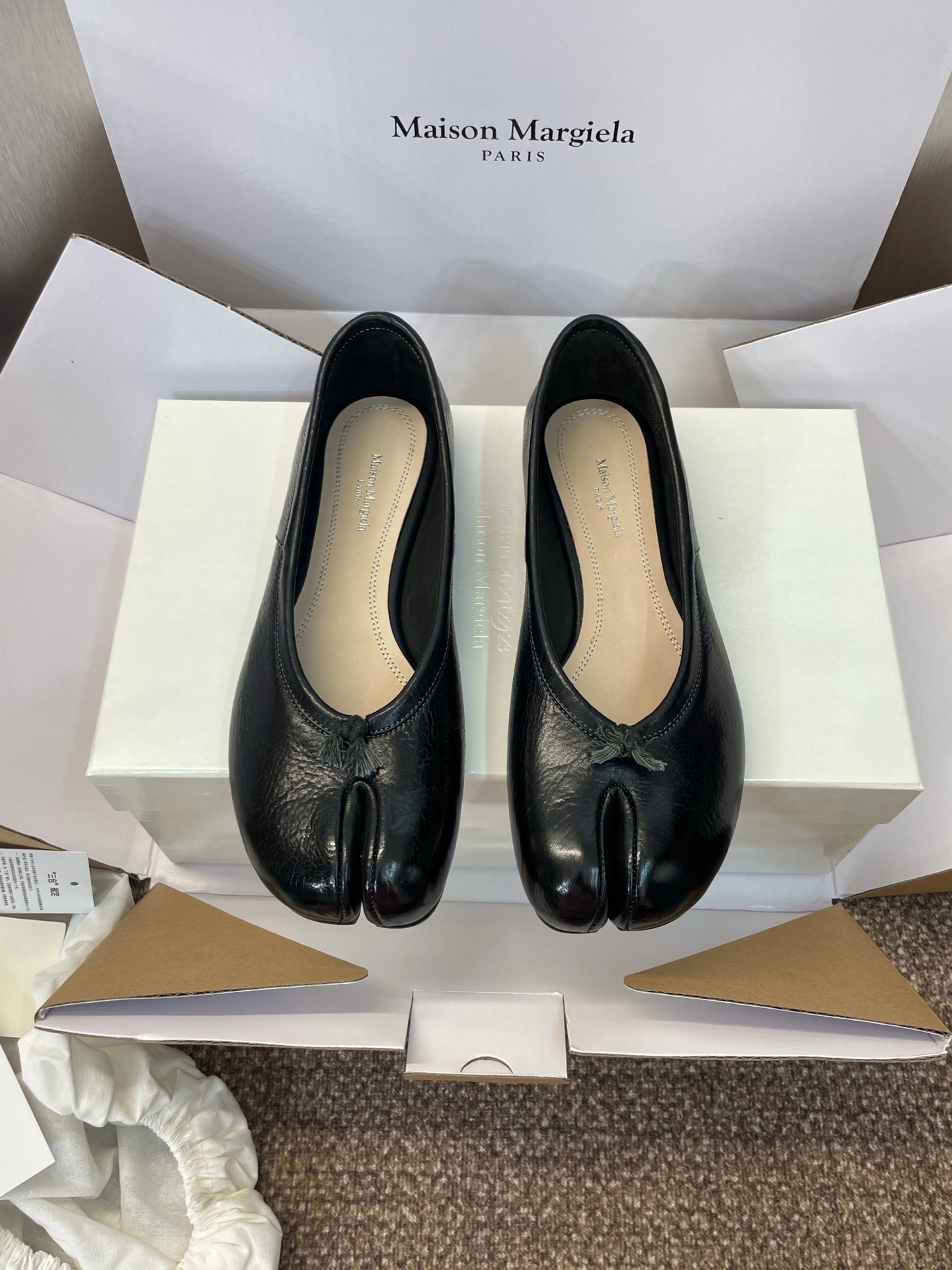 Fashion Substitutes: Maison Margiela Ballet Shoes with Waterwashing Tabi Sole