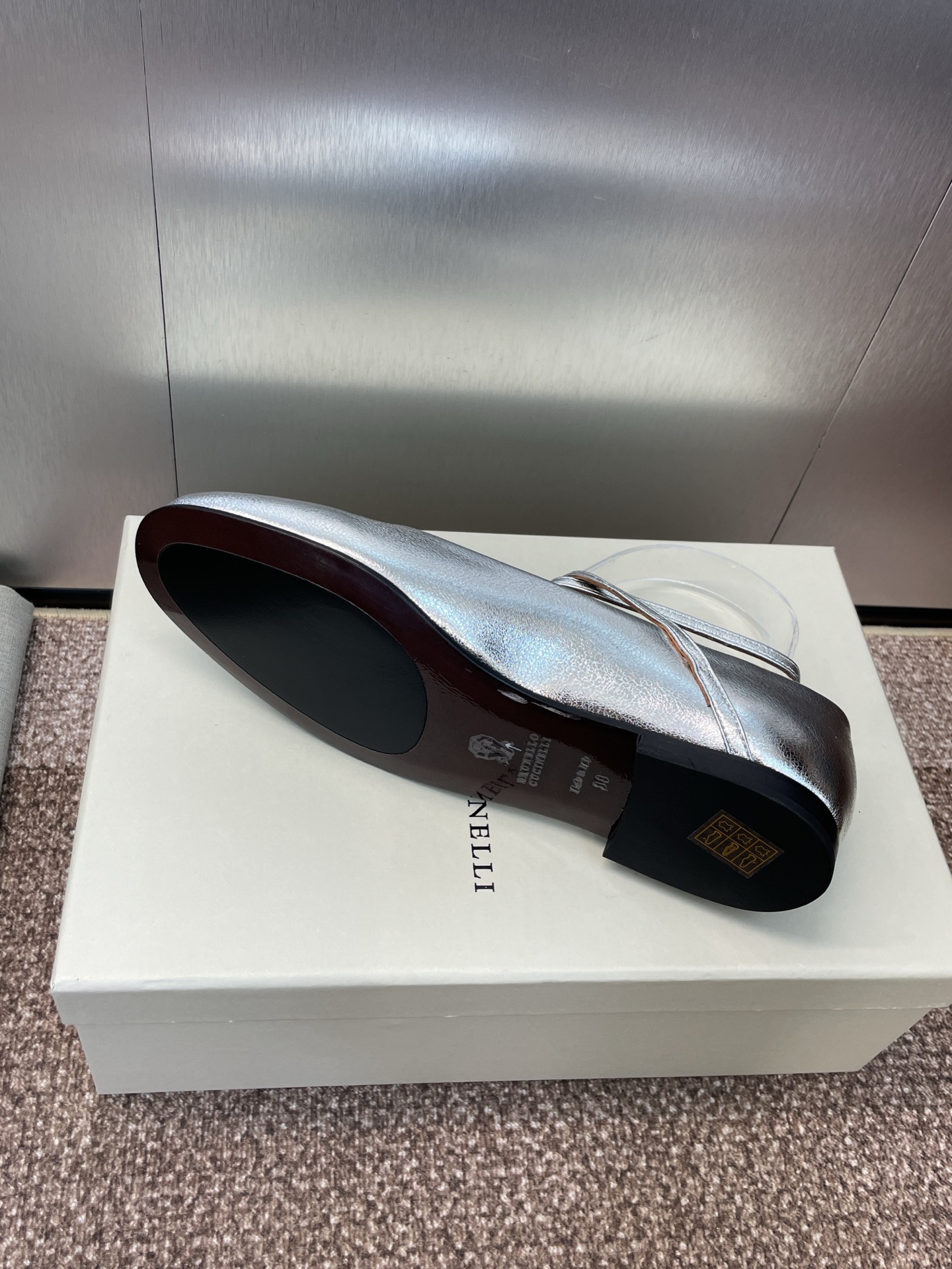 “Autumn 2025 Ballet Girl’s Shoes by Brenello Cucineli: Metal & Sheepskin, Italian Design (Size 35-39)” - 图片 9