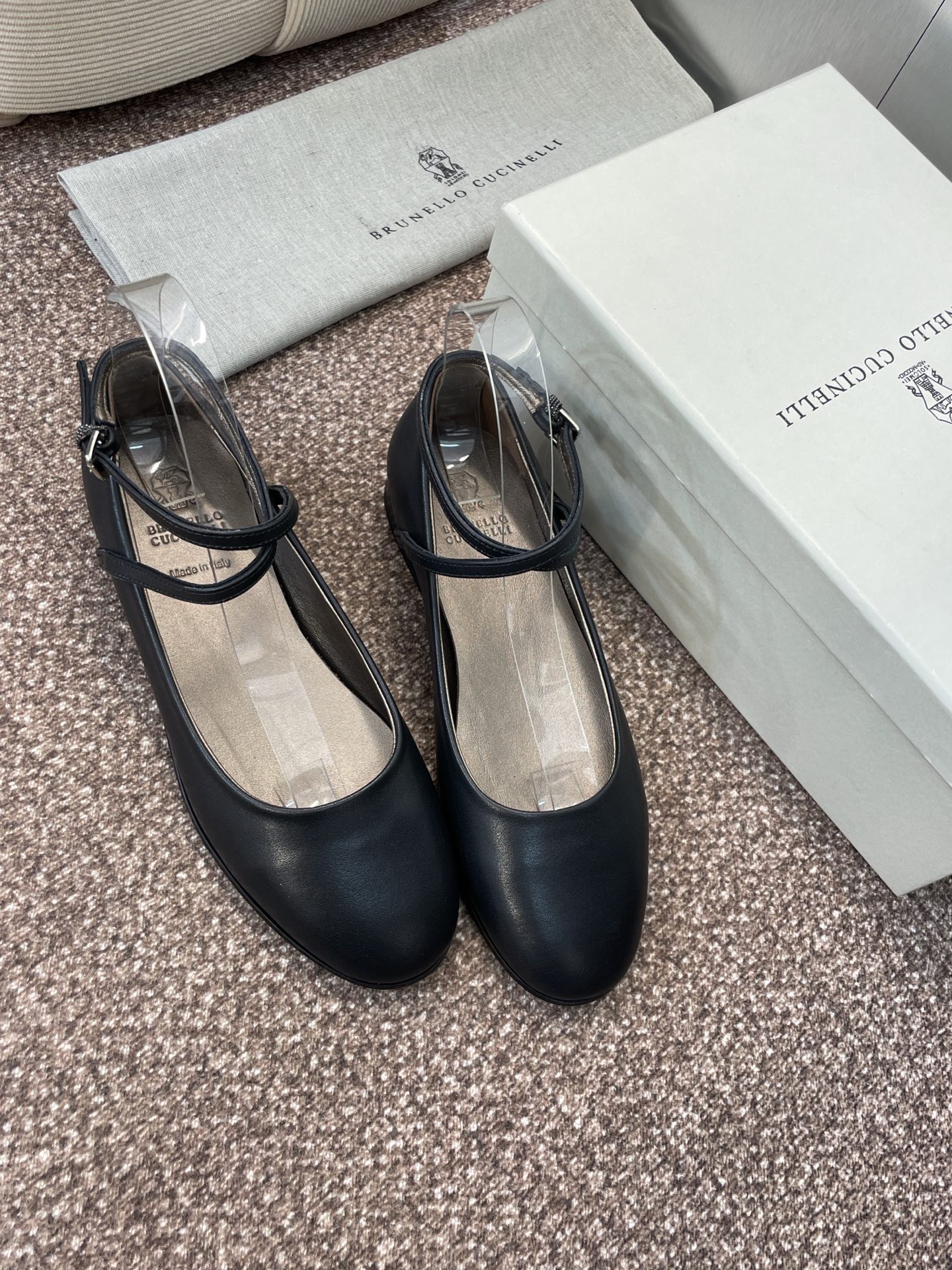 Autumn 2025 Ballet Girl’s Shoes by Brenello Cucineli: Metal & Sheepskin Import, Italian Design - 图片 4