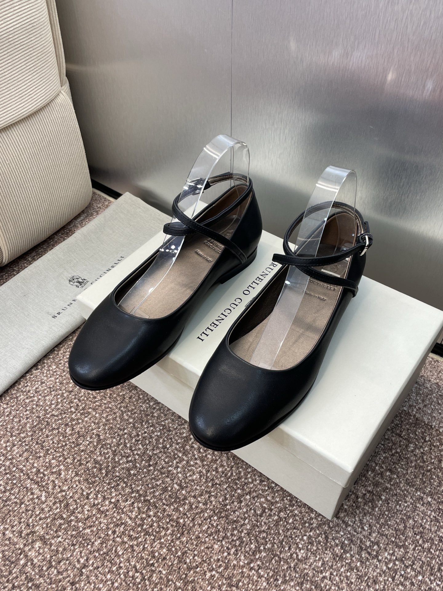 Autumn 2025 Ballet Girl’s Shoes by Brenello Cucineli: Metal & Sheepskin Import, Italian Design - 图片 3