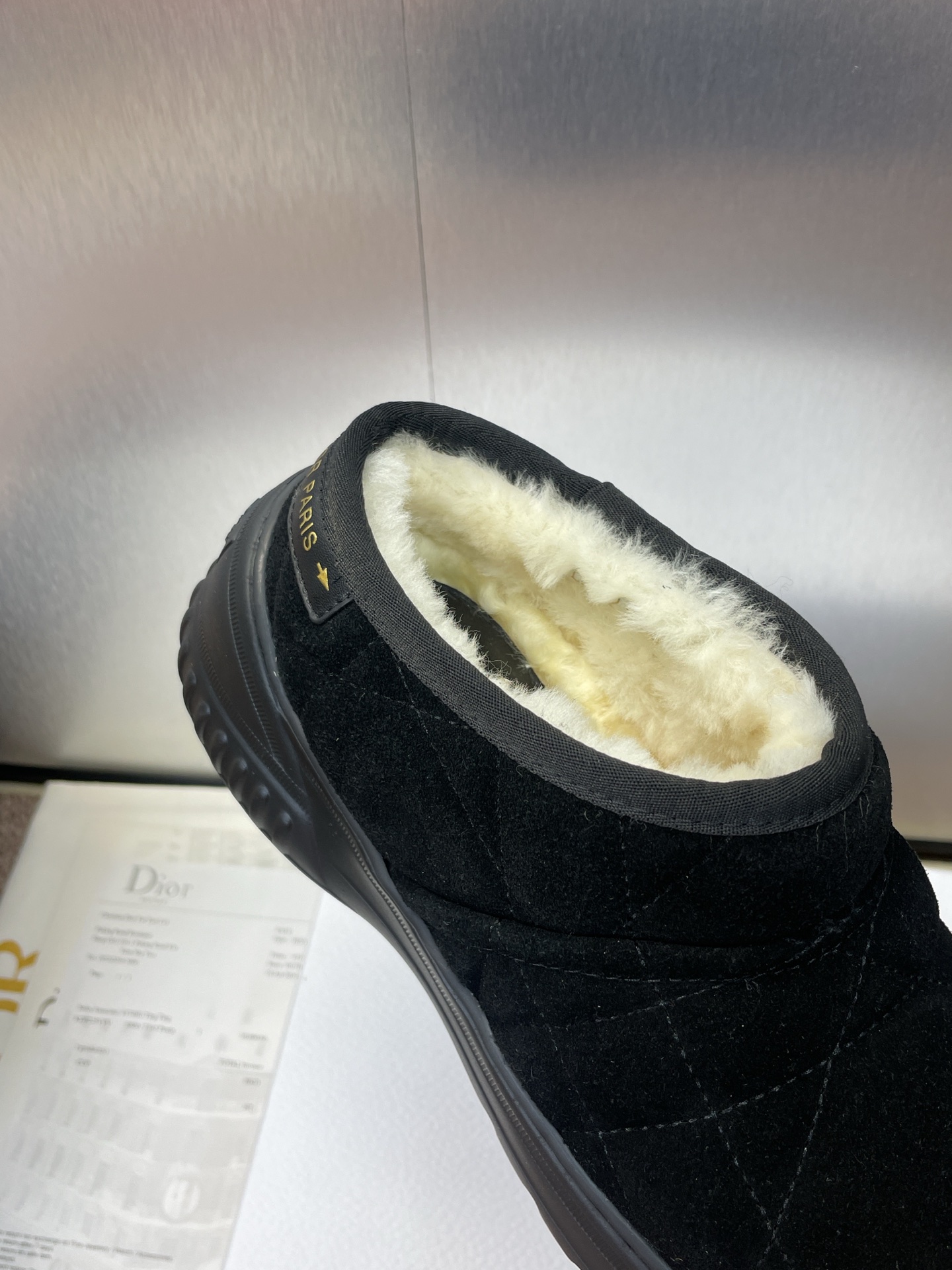 Dior D-Chez Moi Shearling Slippers: Cozy Winter Style 9 i1757450972838 9068 0 7