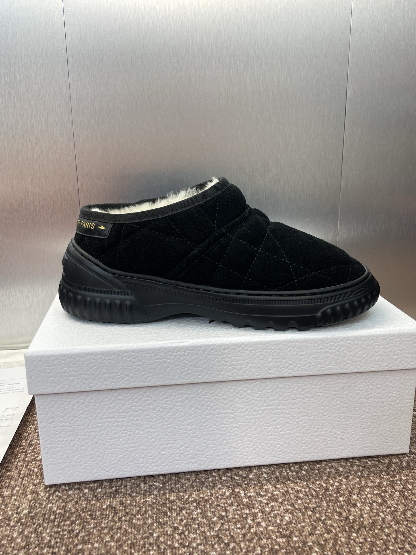 Dior D-Chez Moi Shearling Slippers: Cozy Winter Style 6 i1757450979997 2218 0 4