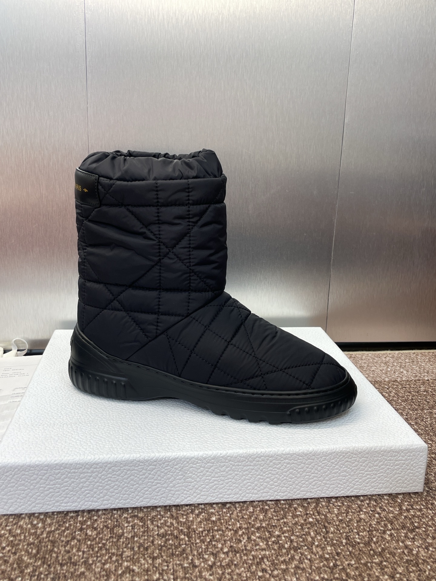 Dior D-Chez Moi Quilted Down Snow Boots - Stylish & Warm for Winter 7 i1757451155999 8572 0 5