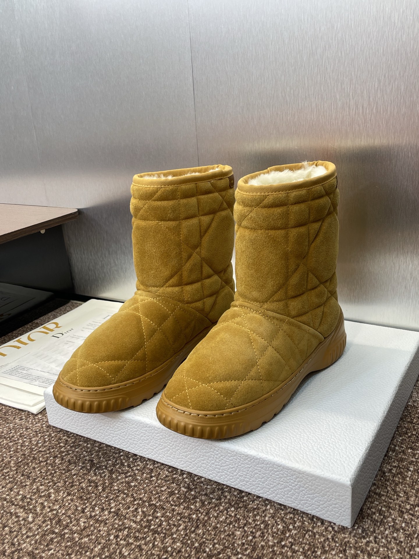 Dior D-Chez Moi Shearling Lined Snow Boots - Winter Warmth & Style 4 i1757451216278 8401 0 2