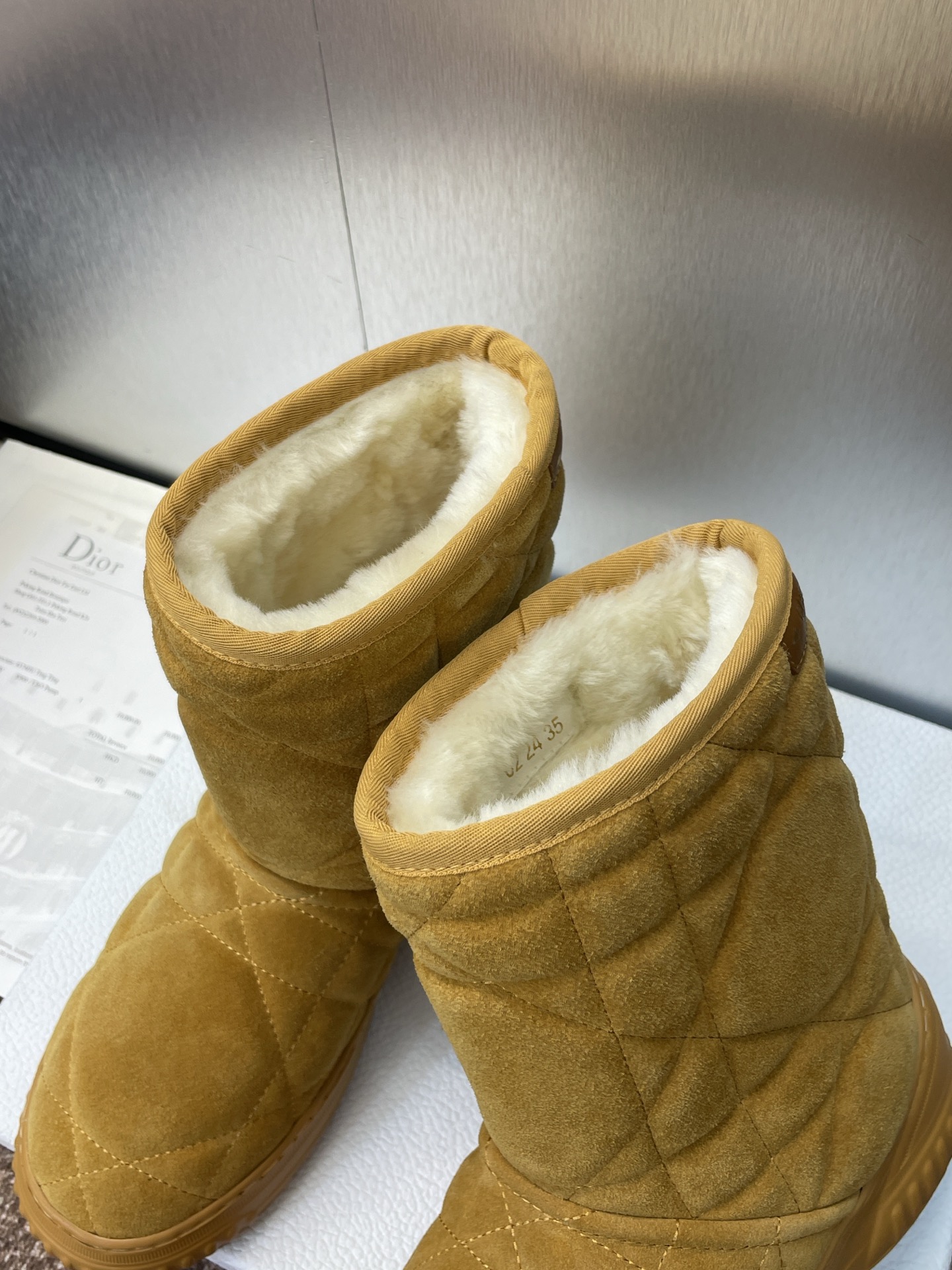 Dior D-Chez Moi Shearling Lined Snow Boots - Winter Warmth & Style 9 i1757451232882 1505 0 7