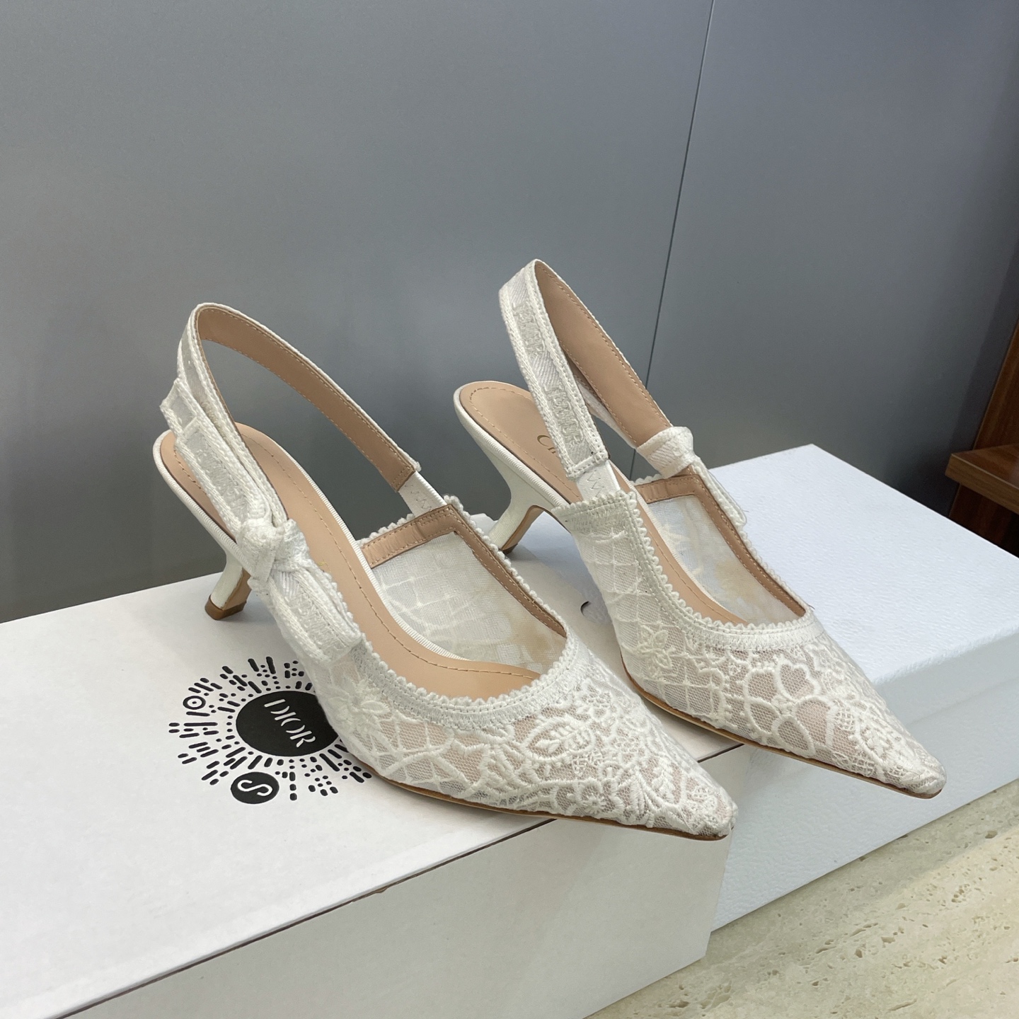 _dnE9s3o53cX0v7XGBchs3B9HiyDd3BFMZxGIlbg