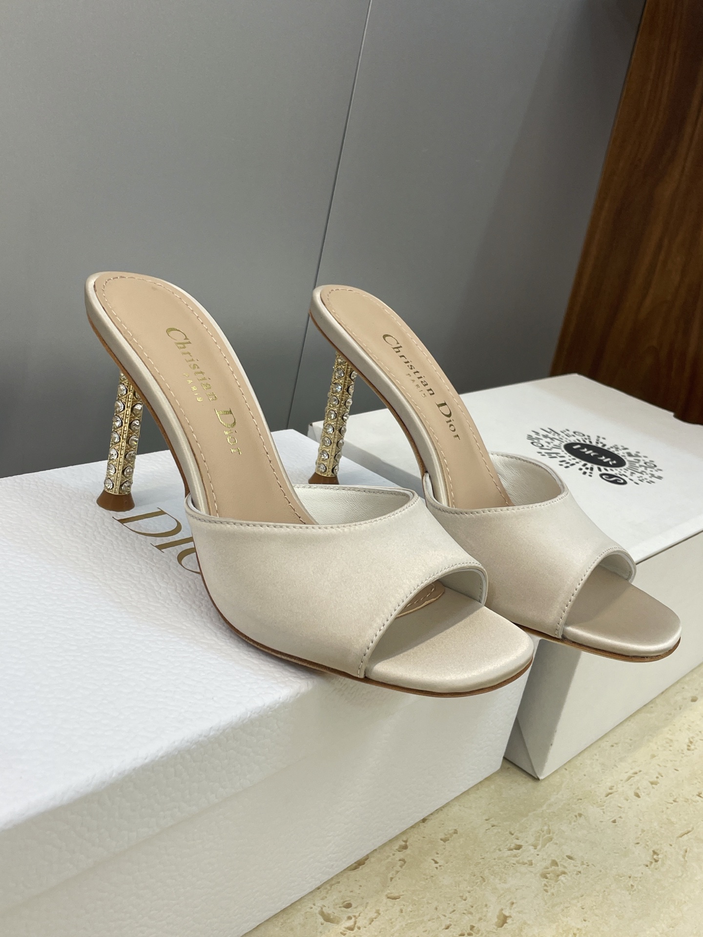 디올 신발 104978 Dior Shoes