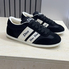 迪奥 Dior 2026春夏新款Ribbon系带休闲帆布运动小白鞋 CD字母logo织带平底圆头拼色阿甘 迪奥 Dior 2026春夏新款Ribbon系带休闲帆布运动小白鞋 CD字母logo织带平底圆头拼色阿甘