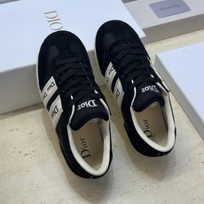 迪奥 Dior 2026春夏新款Ribbon系带休闲帆布运动小白鞋 CD字母logo织带平底圆头拼色阿甘 迪奥 Dior 2026春夏新款Ribbon系带休闲帆布运动小白鞋 CD字母logo织带平底圆头拼色阿甘