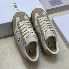 迪奥 Dior 2026春夏新款Ribbon系带休闲帆布运动小白鞋 CD字母logo织带平底圆头拼色阿甘 迪奥 Dior 2026春夏新款Ribbon系带休闲帆布运动小白鞋 CD字母logo织带平底圆头拼色阿甘