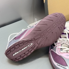 BALENCIAGA 2026春夏情侣款拼色棒球休闲阿甘跑步鞋 巴黎世家字母logo复古平底圆头系带网球 BALENCIAGA 2026春夏情侣款拼色棒球休闲阿甘跑步鞋 巴黎世家字母logo复古平底圆头系带网球