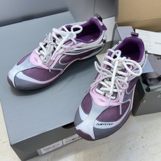 BALENCIAGA 2026春夏情侣款拼色棒球休闲阿甘跑步鞋 巴黎世家字母logo复古平底圆头系带网球 BALENCIAGA 2026春夏情侣款拼色棒球休闲阿甘跑步鞋 巴黎世家字母logo复古平底圆头系带网球
