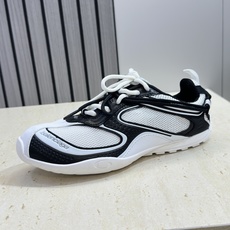 BALENCIAGA 2026春夏情侣款拼色棒球休闲阿甘跑步鞋 巴黎世家字母logo复古平底圆头系带网球 BALENCIAGA 2026春夏情侣款拼色棒球休闲阿甘跑步鞋 巴黎世家字母logo复古平底圆头系带网球