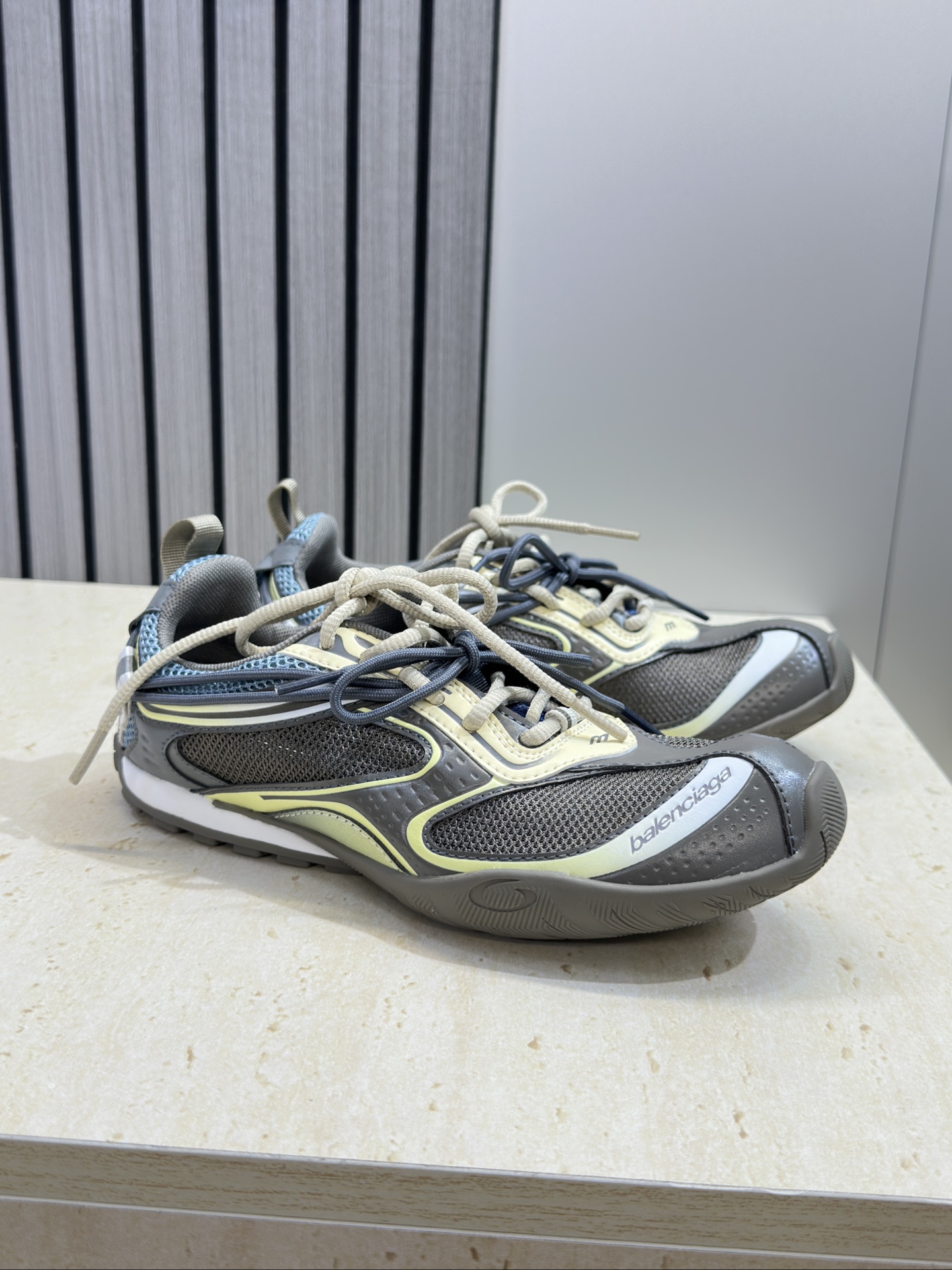 BALENCIAGA 2026春夏情侣款拼色棒球休闲阿甘跑步鞋 巴黎世家字母logo复古平底圆头系带网球