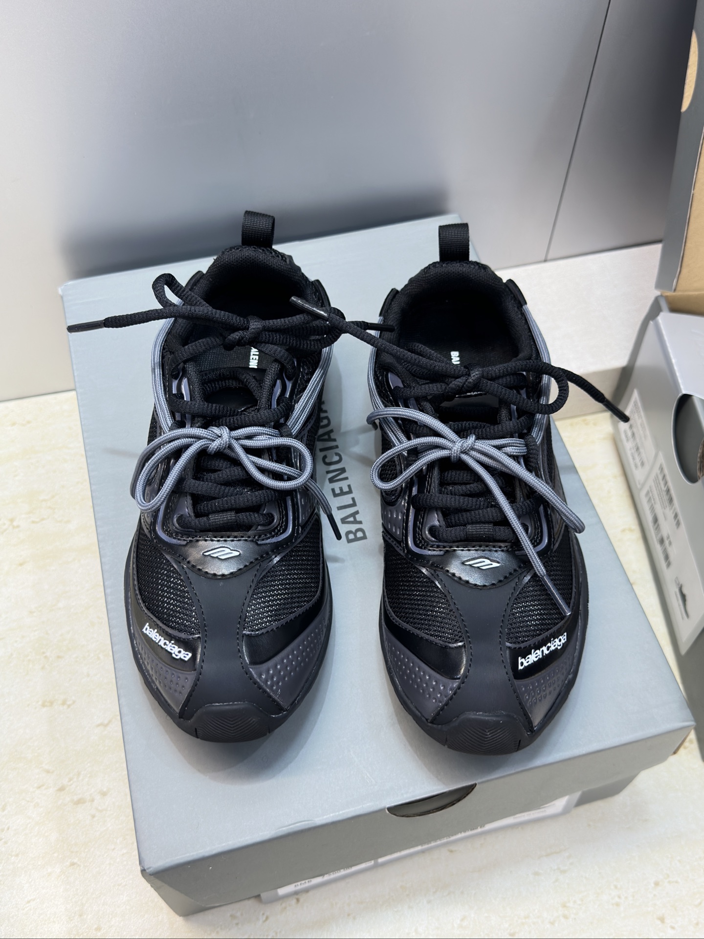BALENCIAGA 2026春夏情侣款拼色棒球休闲阿甘跑步鞋 巴黎世家字母logo复古平底圆头系带网球