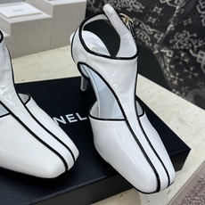 CHANEL 香奈儿2026春夏新款高跟女鞋 小香双C字母logo五金扣方头拼色百搭后空凉鞋 材质:鞋面 CHANEL 香奈儿2026春夏新款高跟女鞋 小香双C字母logo五金扣方头拼色百搭后空凉鞋 材质:鞋面