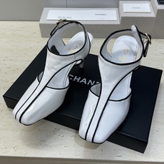 CHANEL 香奈儿2026春夏新款高跟女鞋 小香双C字母logo五金扣方头拼色百搭后空凉鞋 材质:鞋面 CHANEL 香奈儿2026春夏新款高跟女鞋 小香双C字母logo五金扣方头拼色百搭后空凉鞋 材质:鞋面