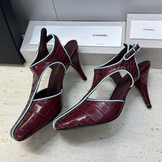 CHANEL 香奈儿2026春夏新款高跟女鞋 小香双C字母logo五金扣方头拼色百搭后空凉鞋 材质:鞋面 CHANEL 香奈儿2026春夏新款高跟女鞋 小香双C字母logo五金扣方头拼色百搭后空凉鞋 材质:鞋面