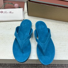 (配全套飞机盒)莞货 代购级 LORO PIANA 诺悠.翩雅 2026春夏新款果冻色女鞋 LP字母lo (配全套飞机盒)莞货 代购级 LORO PIANA 诺悠.翩雅 2026春夏新款果冻色女鞋 LP字母lo