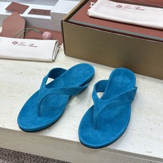 (配全套飞机盒)莞货 代购级 LORO PIANA 诺悠.翩雅 2026春夏新款果冻色女鞋 LP字母lo (配全套飞机盒)莞货 代购级 LORO PIANA 诺悠.翩雅 2026春夏新款果冻色女鞋 LP字母lo