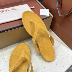 (配全套飞机盒)莞货 代购级 LORO PIANA 诺悠.翩雅 2026春夏新款果冻色女鞋 LP字母lo (配全套飞机盒)莞货 代购级 LORO PIANA 诺悠.翩雅 2026春夏新款果冻色女鞋 LP字母lo