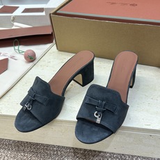 (配全套飞机盒)莞货 代购级 LORO PIANA 诺悠.翩雅 2026春夏新色粗跟流苏拼色一字拖高跟女 (配全套飞机盒)莞货 代购级 LORO PIANA 诺悠.翩雅 2026春夏新色粗跟流苏拼色一字拖高跟女