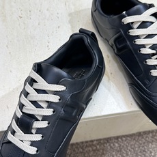 工厂价:女码/男码+10爱马仕 Hermes 2026春夏情侣系列新款 Master 休闲系带百搭运动徳 工厂价:女码/男码+10爱马仕 Hermes 2026春夏情侣系列新款 Master 休闲系带百搭运动徳
