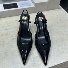 SAINT LAURENT PARIS 圣罗兰2026春夏新款高跟尖头女鞋 YSL字母logo明星同款 SAINT LAURENT PARIS 圣罗兰2026春夏新款高跟尖头女鞋 YSL字母logo明星同款