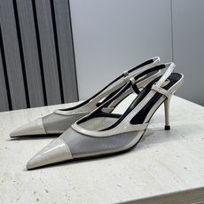 SAINT LAURENT PARIS 圣罗兰2026春夏新款高跟尖头女鞋 YSL字母logo明星同款 SAINT LAURENT PARIS 圣罗兰2026春夏新款高跟尖头女鞋 YSL字母logo明星同款