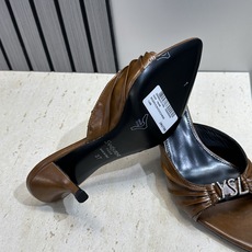 SAINT LAURENT PARIS 圣罗兰2026早春新款中跟水钻女鞋 YSL字母logo五金扣明 SAINT LAURENT PARIS 圣罗兰2026早春新款中跟水钻女鞋 YSL字母logo五金扣明