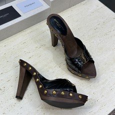 SAINT LAURENT PARIS 圣罗兰2026春夏新款中跟木底防水台女鞋 YSL字母logo五 SAINT LAURENT PARIS 圣罗兰2026春夏新款中跟木底防水台女鞋 YSL字母logo五