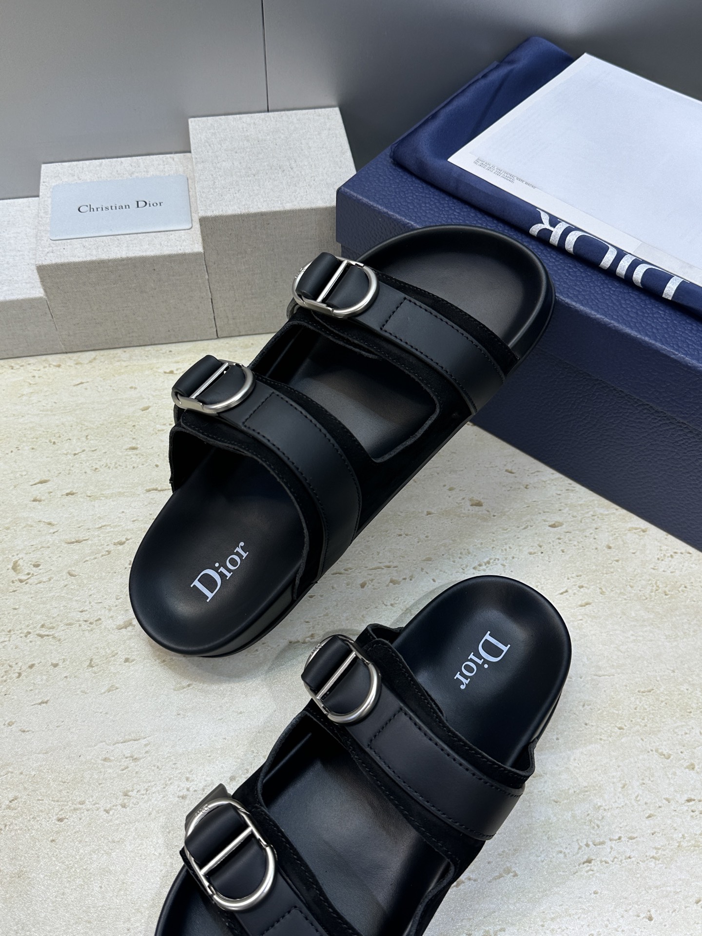 Dior 迪奥 2026春夏走秀新款Alias沙滩男鞋 CD字母logo 五金扣Oblique老花明星同