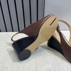 Maison Margiela 马吉拉 2026春夏新款坡跟女鞋 MM6字母logo高跟拼色分趾后空凉鞋 Maison Margiela 马吉拉 2026春夏新款坡跟女鞋 MM6字母logo高跟拼色分趾后空凉鞋