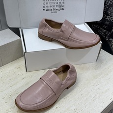 Maison Margiela 马吉拉 2026春夏新款玛丽珍弹力芭蕾舞娃娃女单鞋 MM6字母logo皮 Maison Margiela 马吉拉 2026春夏新款玛丽珍弹力芭蕾舞娃娃女单鞋 MM6字母logo皮