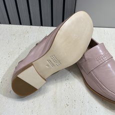 Maison Margiela 马吉拉 2026春夏新款玛丽珍弹力芭蕾舞娃娃女单鞋 MM6字母logo皮 Maison Margiela 马吉拉 2026春夏新款玛丽珍弹力芭蕾舞娃娃女单鞋 MM6字母logo皮