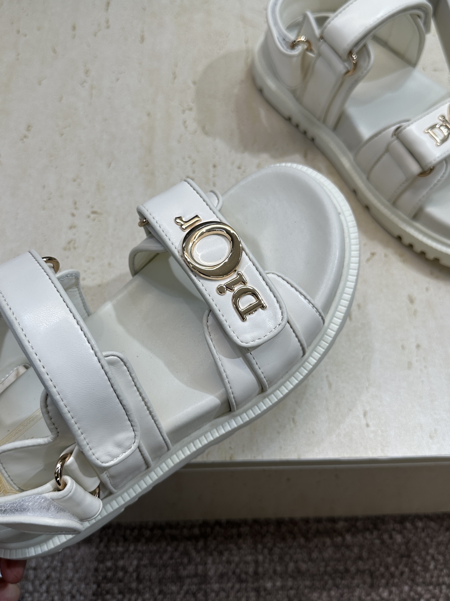迪奥 Dior 2026春夏走秀新款 My 魔术贴厚底休闲女鞋 CD字母logo五金扣 Oblique印