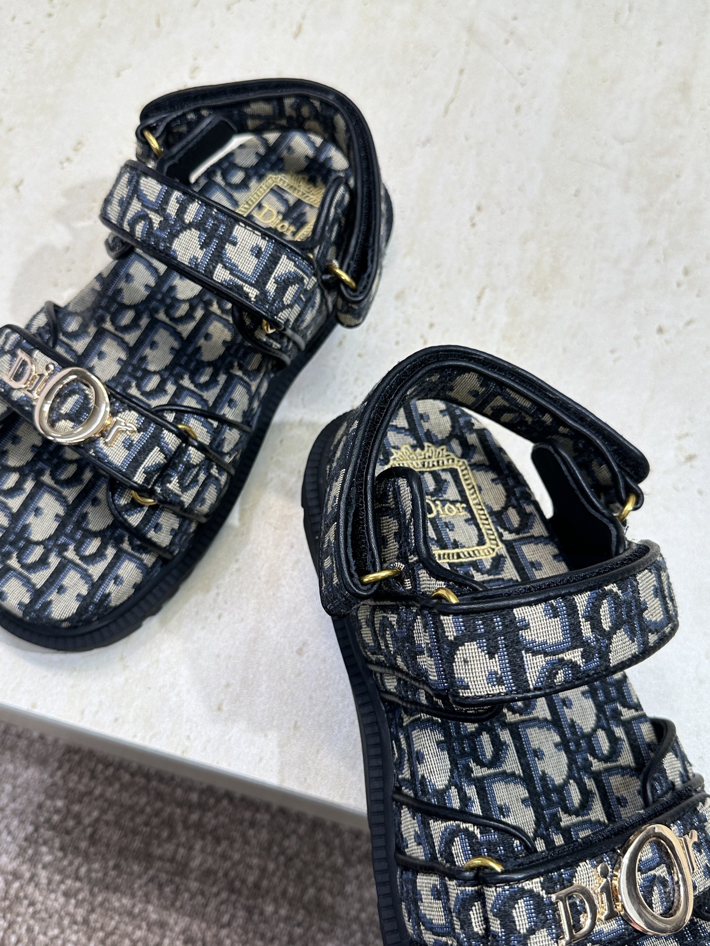 迪奥 Dior 2026春夏走秀新款 My 魔术贴厚底休闲女鞋 CD字母logo五金扣 Oblique印