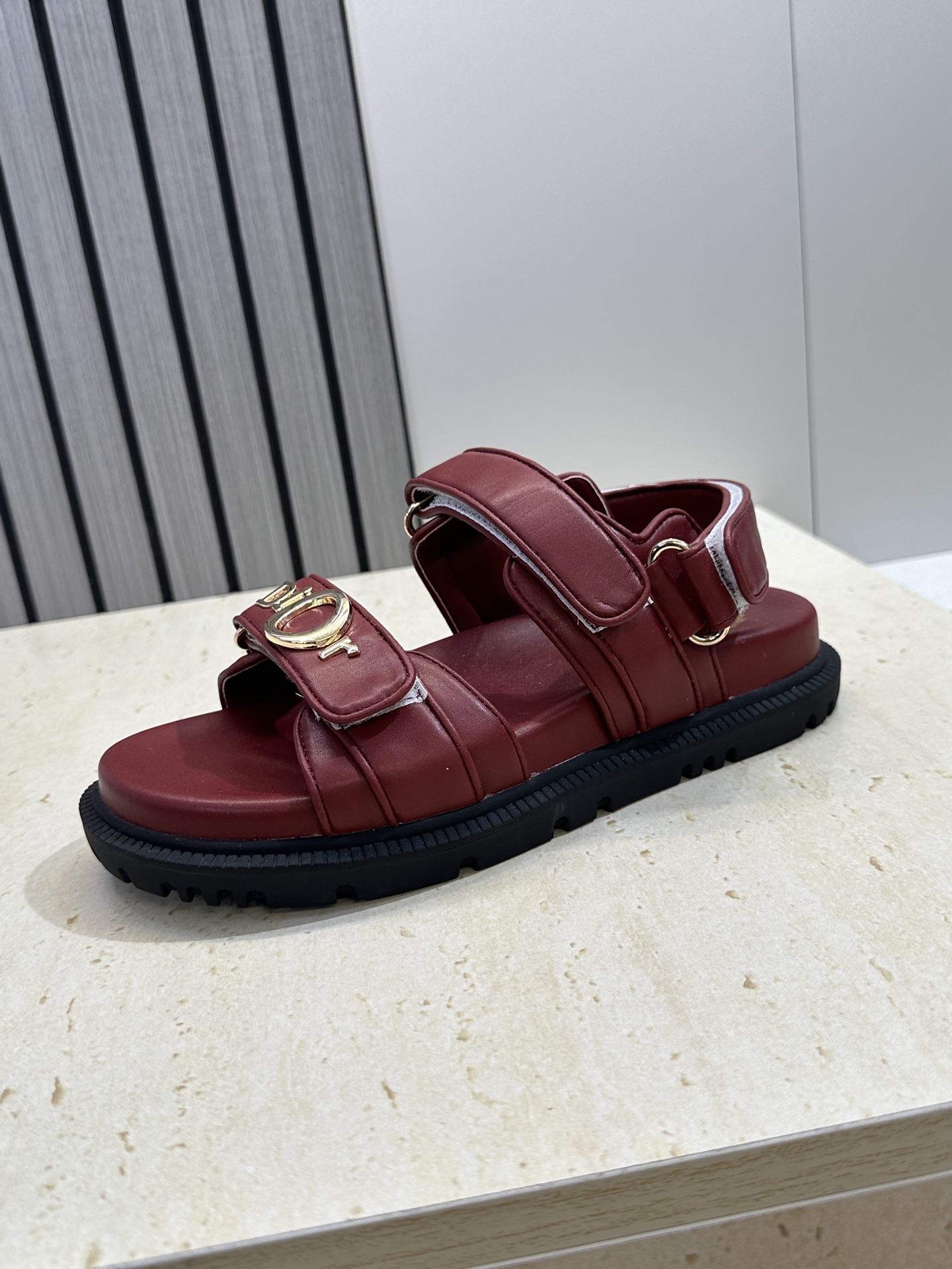 迪奥 Dior 2026春夏走秀新款 My 魔术贴厚底休闲女鞋 CD字母logo五金扣 Oblique印