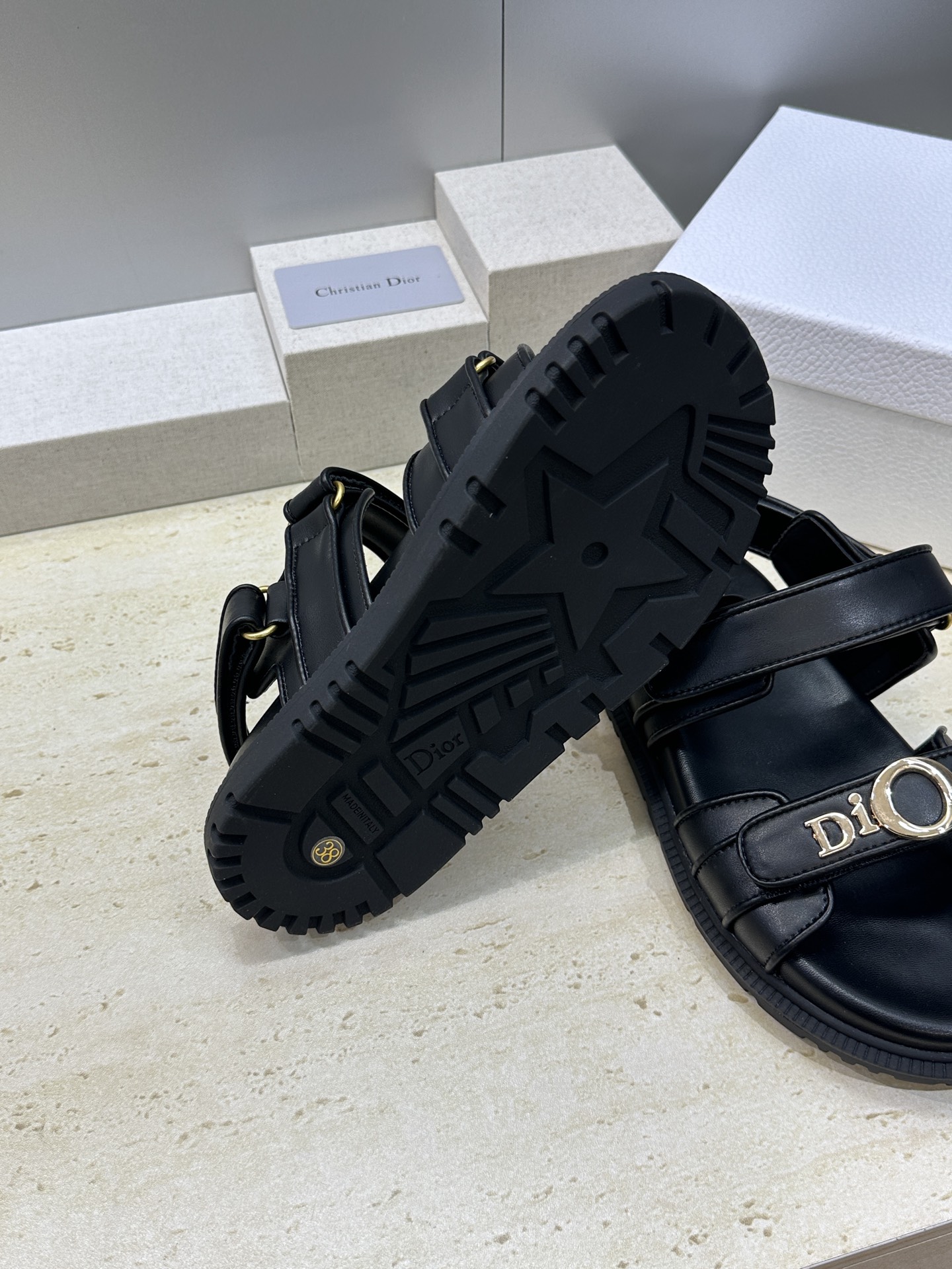 迪奥 Dior 2026春夏走秀新款 My 魔术贴厚底休闲女鞋 CD字母logo五金扣 Oblique印