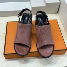 (配全套飞机盒)莞货 代购级 Hermes 爱马仕2026春夏新款高跟女鞋 H家字母logo五金扣粗跟圆 (配全套飞机盒)莞货 代购级 Hermes 爱马仕2026春夏新款高跟女鞋 H家字母logo五金扣粗跟圆