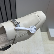(配全套飞机盒)莞产 代购级 爱马仕 Hermes 2026 春夏新款 OZ高跟拼色女鞋 H家字母lo (配全套飞机盒)莞产 代购级 爱马仕 Hermes 2026 春夏新款 OZ高跟拼色女鞋 H家字母lo