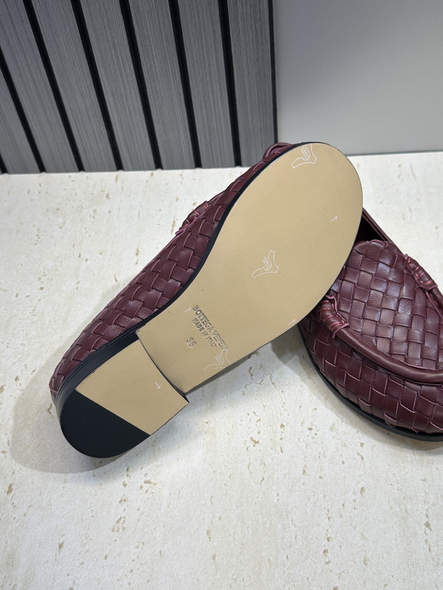 女码/男码+20Bottega Veneta 葆蝶家2026春夏情侣新款编织玛丽珍芭蕾舞单鞋 BV字母l