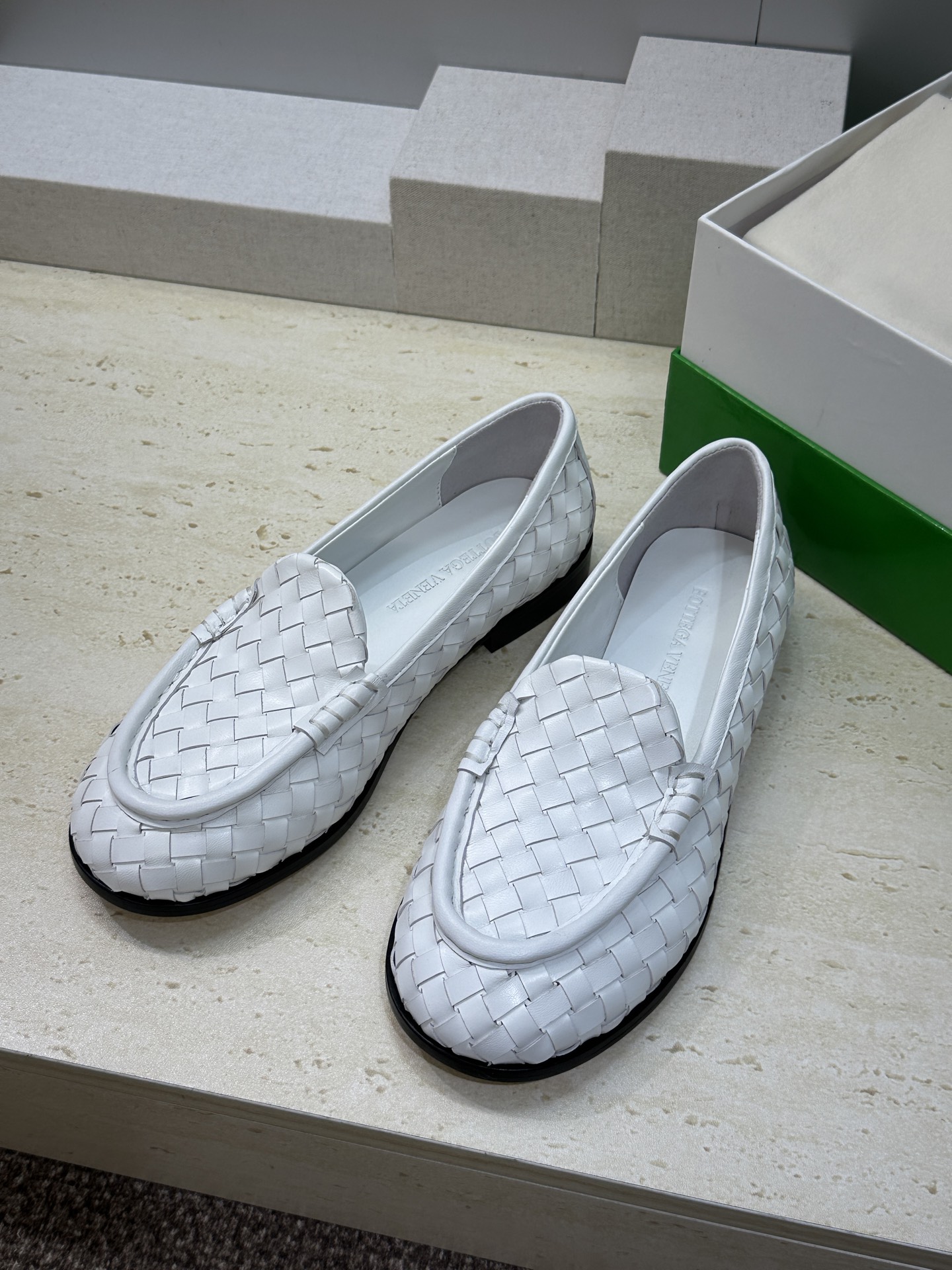 女码/男码+20Bottega Veneta 葆蝶家2026春夏情侣新款编织玛丽珍芭蕾舞单鞋 BV字母l