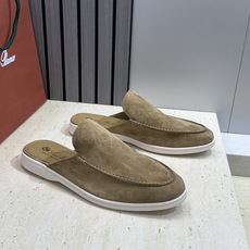 (配全套飞机盒)LORO PIANA 诺悠.翩雅 经典春夏果冻色平底穆勒凉拖男鞋 LP字母logo糖果色 (配全套飞机盒)LORO PIANA 诺悠.翩雅 经典春夏果冻色平底穆勒凉拖男鞋 LP字母logo糖果色