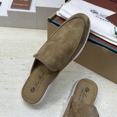 (配全套飞机盒)LORO PIANA 诺悠.翩雅 经典春夏果冻色平底穆勒凉拖男鞋 LP字母logo糖果色 (配全套飞机盒)LORO PIANA 诺悠.翩雅 经典春夏果冻色平底穆勒凉拖男鞋 LP字母logo糖果色