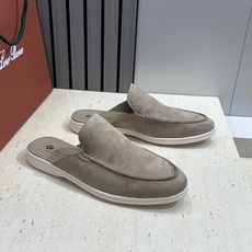 (配全套飞机盒)LORO PIANA 诺悠.翩雅 经典春夏果冻色平底穆勒凉拖男鞋 LP字母logo糖果色 (配全套飞机盒)LORO PIANA 诺悠.翩雅 经典春夏果冻色平底穆勒凉拖男鞋 LP字母logo糖果色