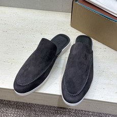 (配全套飞机盒)LORO PIANA 诺悠.翩雅 经典春夏果冻色平底穆勒凉拖男鞋 LP字母logo糖果色 (配全套飞机盒)LORO PIANA 诺悠.翩雅 经典春夏果冻色平底穆勒凉拖男鞋 LP字母logo糖果色