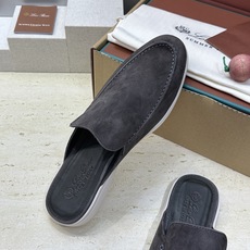 (配全套飞机盒)LORO PIANA 诺悠.翩雅 经典春夏果冻色平底穆勒凉拖男鞋 LP字母logo糖果色 (配全套飞机盒)LORO PIANA 诺悠.翩雅 经典春夏果冻色平底穆勒凉拖男鞋 LP字母logo糖果色