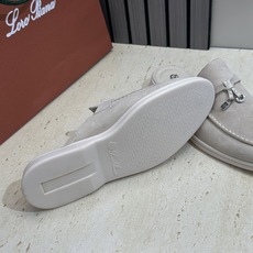 (配全套飞机盒)LORO PIANA 诺悠.翩雅 经典春夏果冻色平底流苏穆勒凉拖女鞋 LP字母logo五 (配全套飞机盒)LORO PIANA 诺悠.翩雅 经典春夏果冻色平底流苏穆勒凉拖女鞋 LP字母logo五